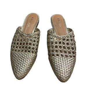 Trask Woven Gold Slip-on Mule Size 7